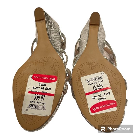 NWT Isola Silver Wedge Sandals - Size 6 - Picture 6 of 7